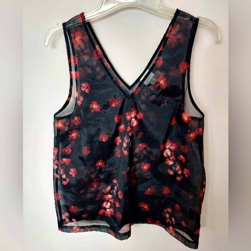 A New Day Sheer Shell Black floral V-neck Top Medium Layering Dark Academia Fall